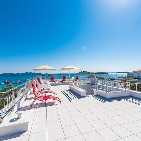 Apartments Janice Pakoštane Kültér fotó
