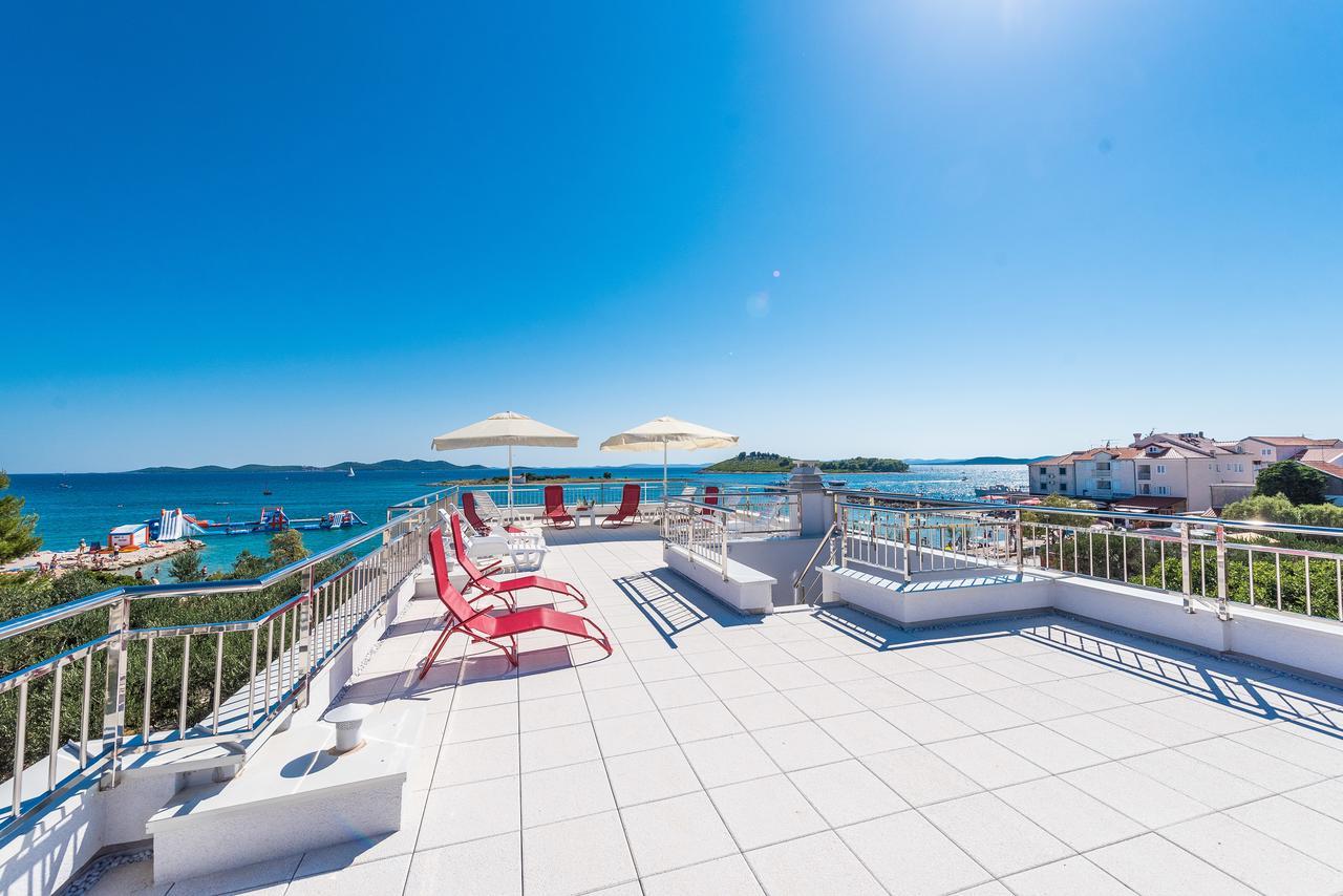 Apartments Janice Pakoštane Kültér fotó