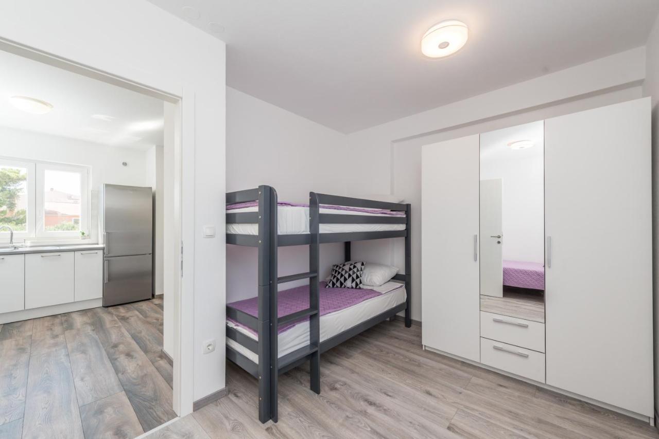Apartments Janice Pakoštane Kültér fotó