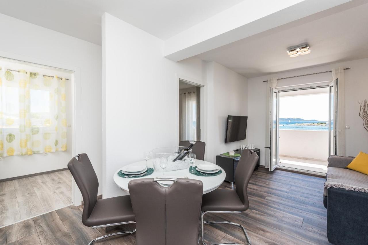 Apartments Janice Pakoštane Kültér fotó