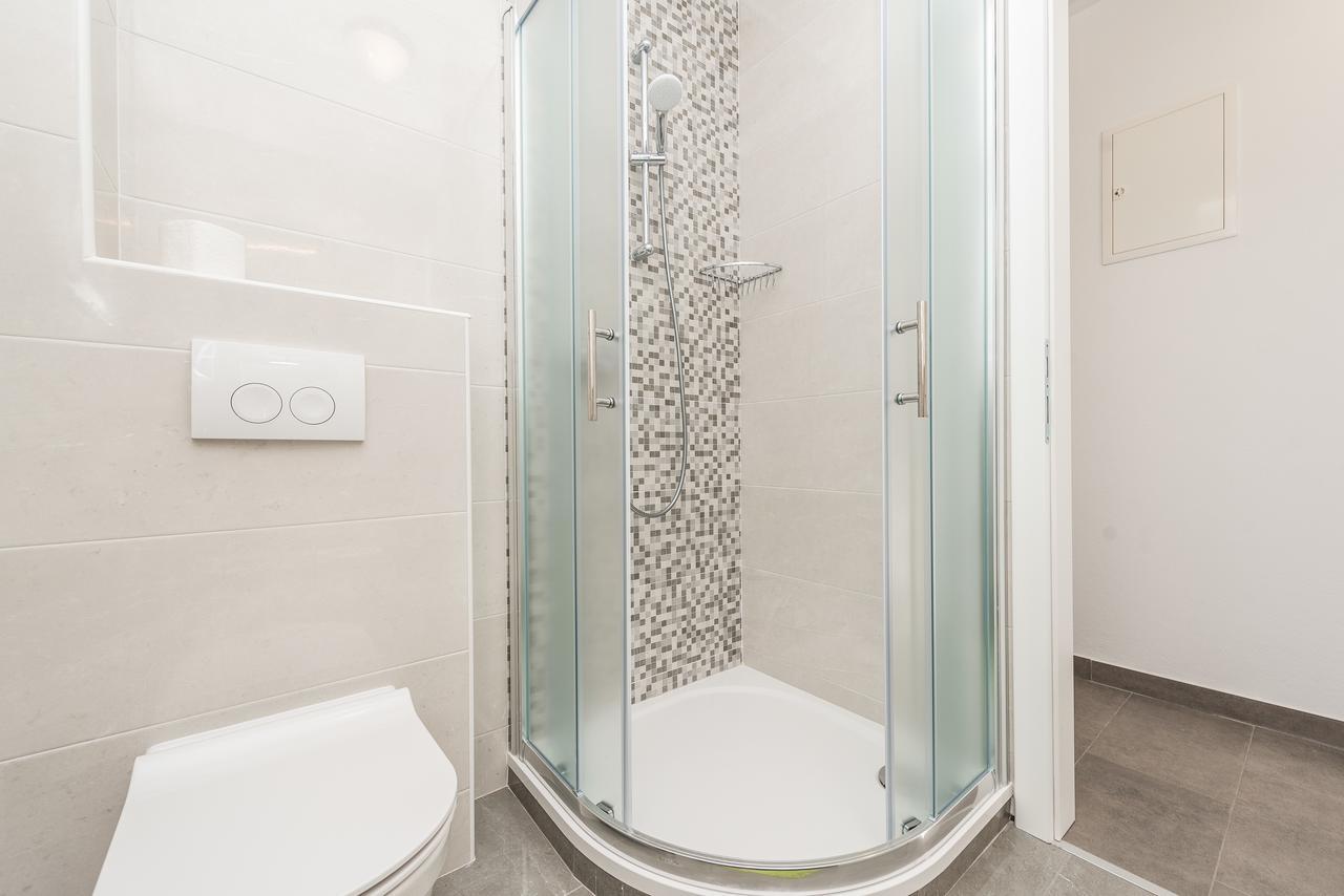 Apartments Janice Pakoštane Kültér fotó