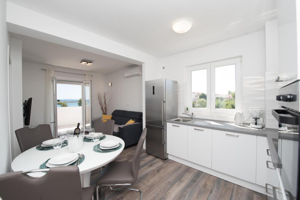 Apartments Janice Pakoštane Kültér fotó